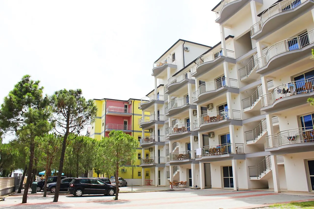 Hotel Residence Kullat Velipoje